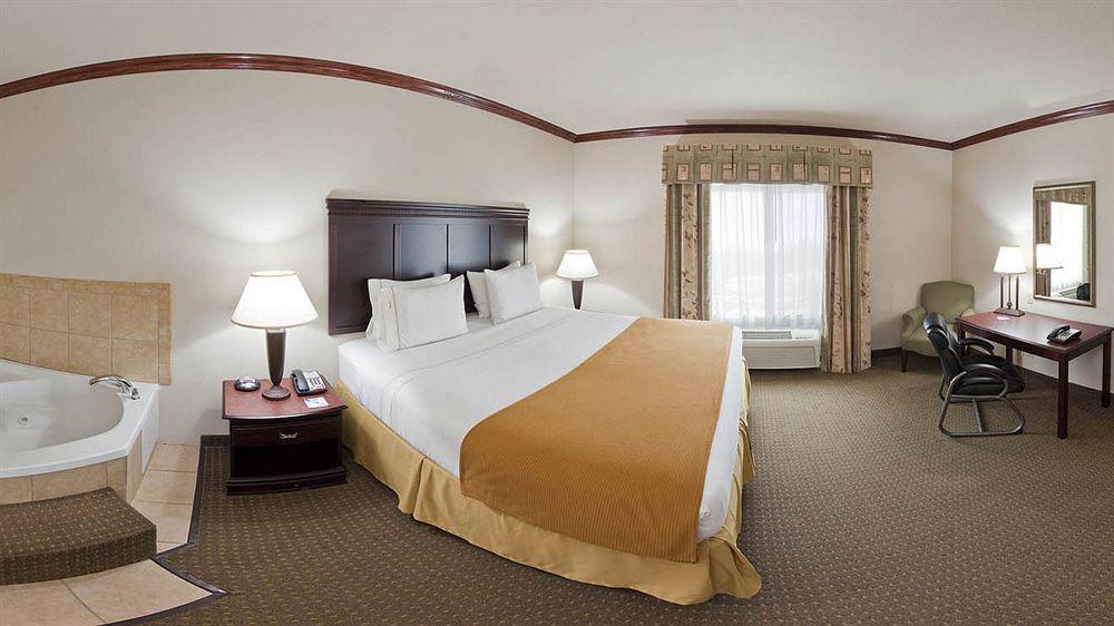 Holiday Inn Express Hotel & Suites Sherman Highway 75 By Ihg Екстериор снимка